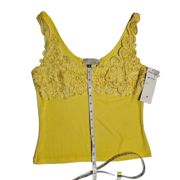 Fashque Vintage NWT Yellow Lace Trim Embroidered Tank Top Cami Sleeveless - Picture 10 of 13
